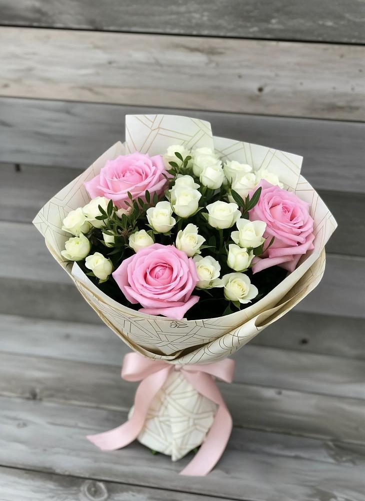 Букет цветов из: Розы в Западной Двине