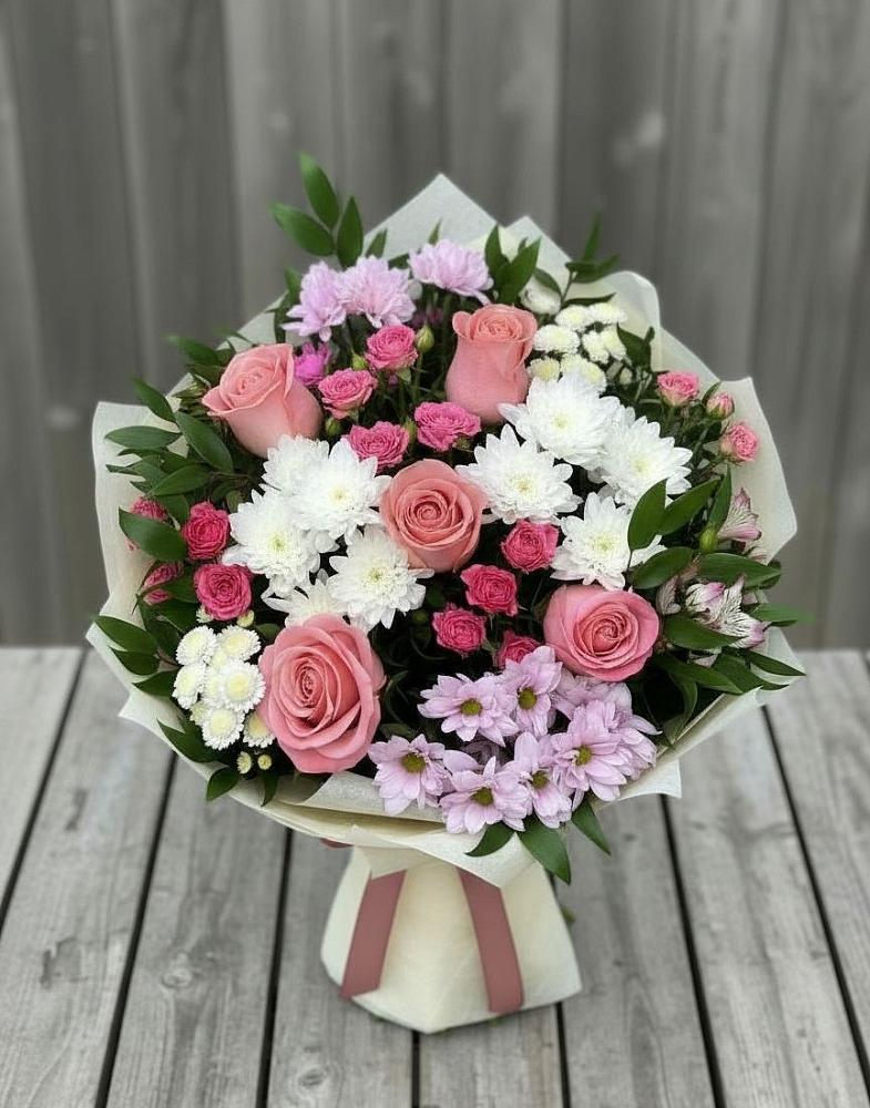 Букет цветов из: Альстромерии, Гвоздики, Розы и Хризантемы в Западной Двине