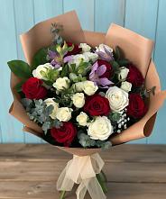 Букет цветов из:  Розы и Альстромерии в Западной Двине