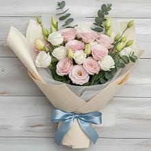 Букет цветов из:  Лизиантусы в Западной Двине