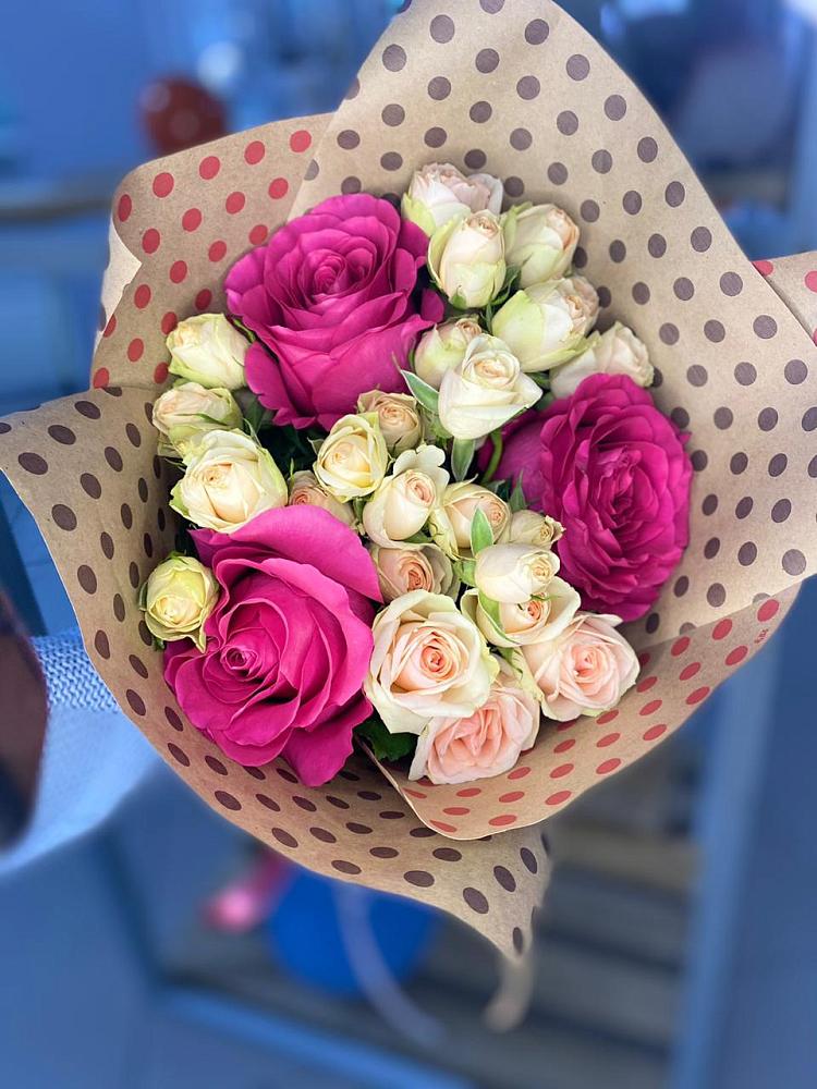 Букет цветов из: Розы в Западной Двине