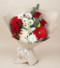 Букет цветов из:  Розы, Хризантемы, Герберы и Лилии в Западной Двине