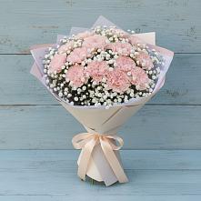 Букет цветов из:  Гвоздики в Западной Двине