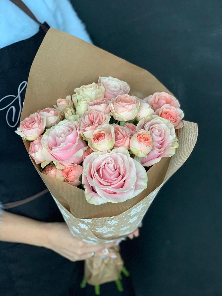 Букет цветов из: Хризантемы и Розы в Западной Двине