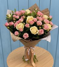 Букет цветов из:  Розы в Западной Двине