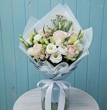 Букет цветов из:  Розы и Лизиантусы #REPLACE_PRED# Западной Двине
