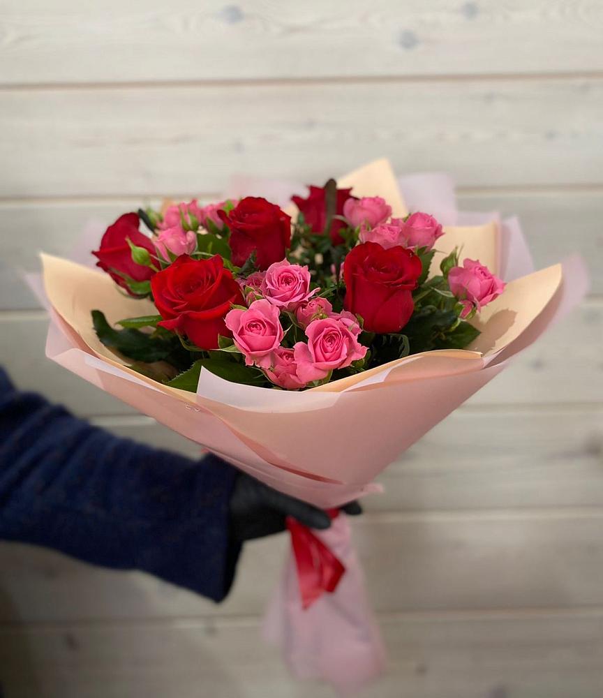 Букет цветов из: Розы в Западной Двине