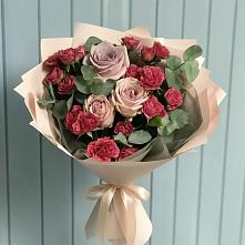 Букет цветов из:  Гвоздики и Розы в Западной Двине